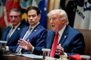 Decisão de Trump sobre facções levanta temor de pressão externa na eleição, segundo organizações